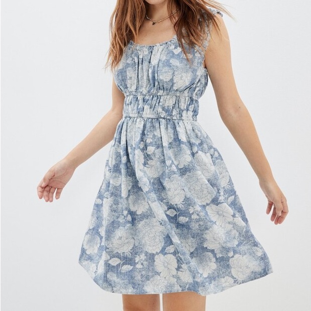 Floral Blue Cinched-Waist Mini Dress